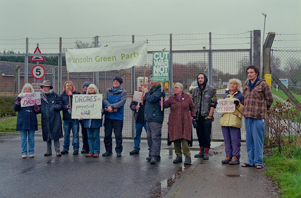 ©Si Barberb Moral rights asserted